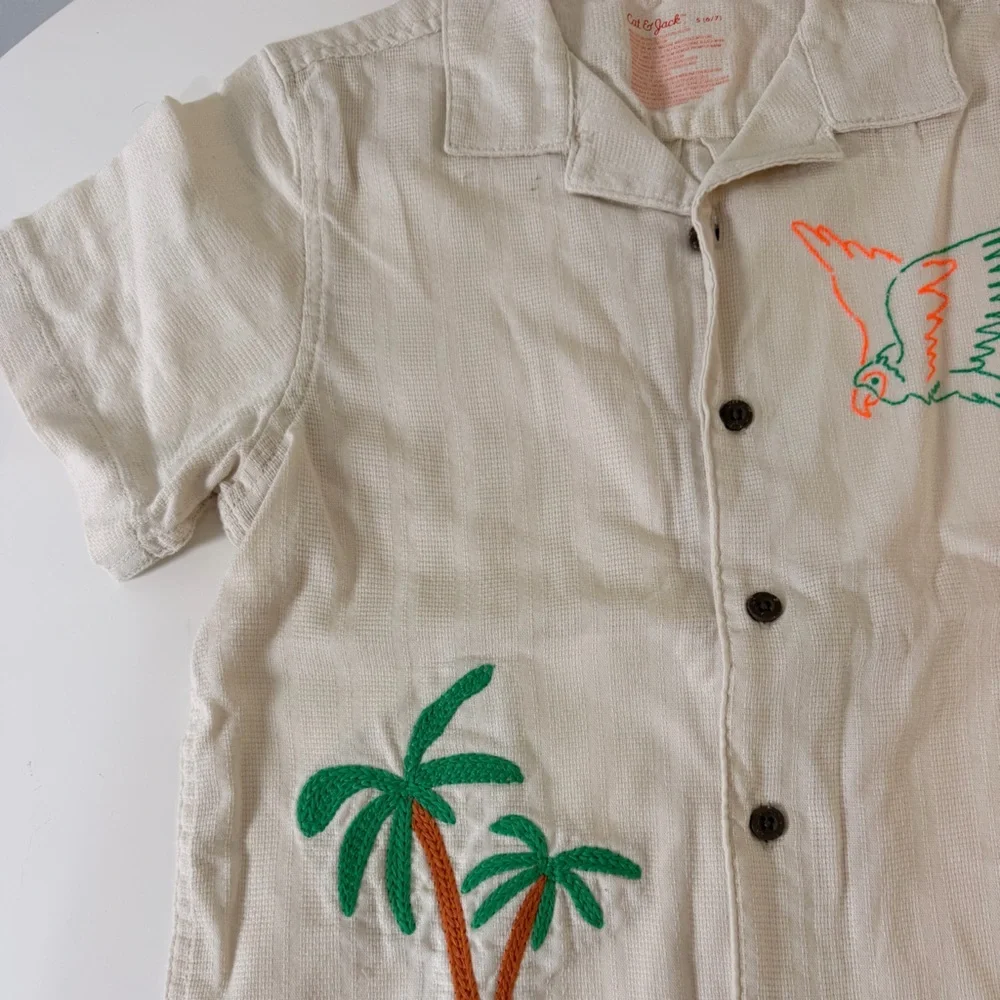 Cat & Jack Cream Short-Sleeve Button-Front Shirt with Green Palm & Orange Parrot